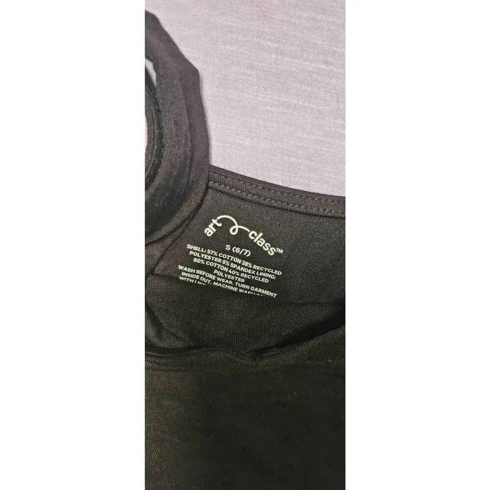 Girl's strapped cropped top